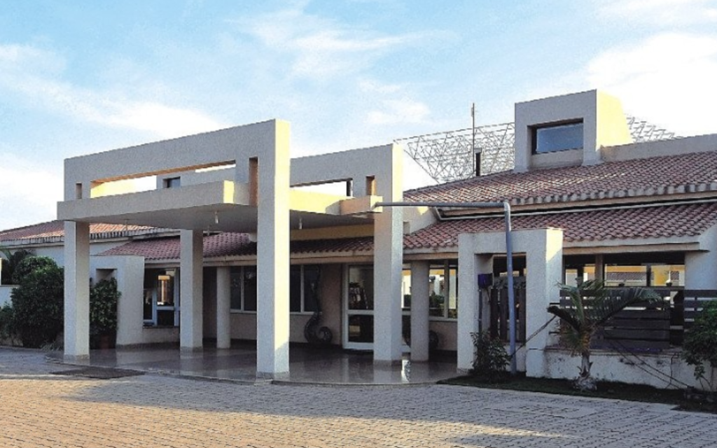 The Richmond Park by Vardhhman Kachna, Raipur